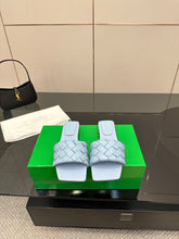 China Replica Bottega Veneta Women Shoes 108usd Only